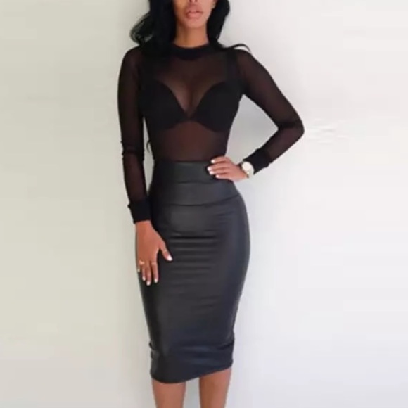 🎉SOLD On Sale New Alluring Sheer Black Long Sleeve Mock Turtle Neck Top - Picture 5 of 10